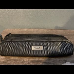TUMI Accessory Kit
